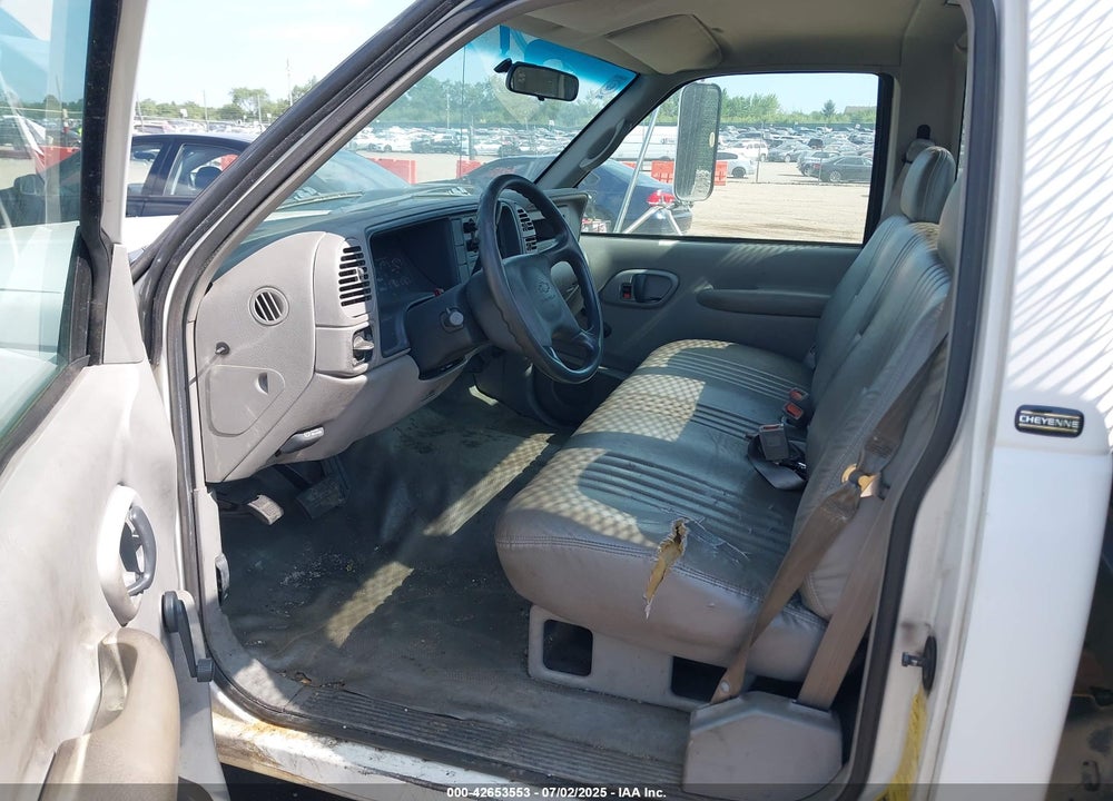 1998 CHEVROLET C3500 HD VIN: 1GBKC34J7WF047119