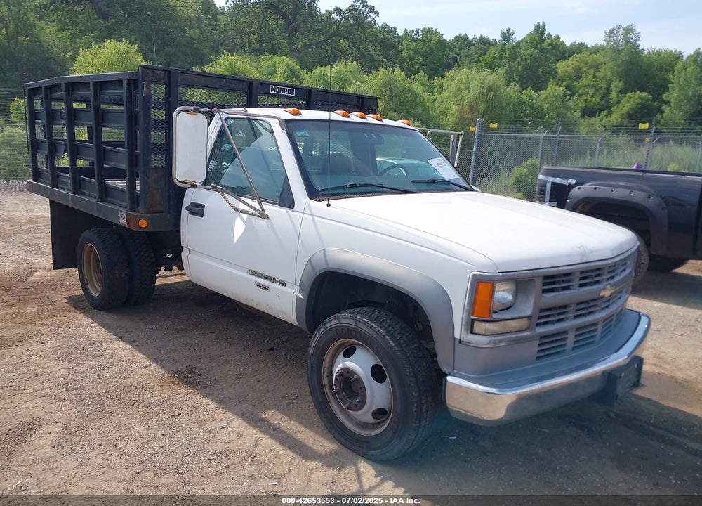 1998 CHEVROLET C3500 HD VIN: 1GBKC34J7WF047119