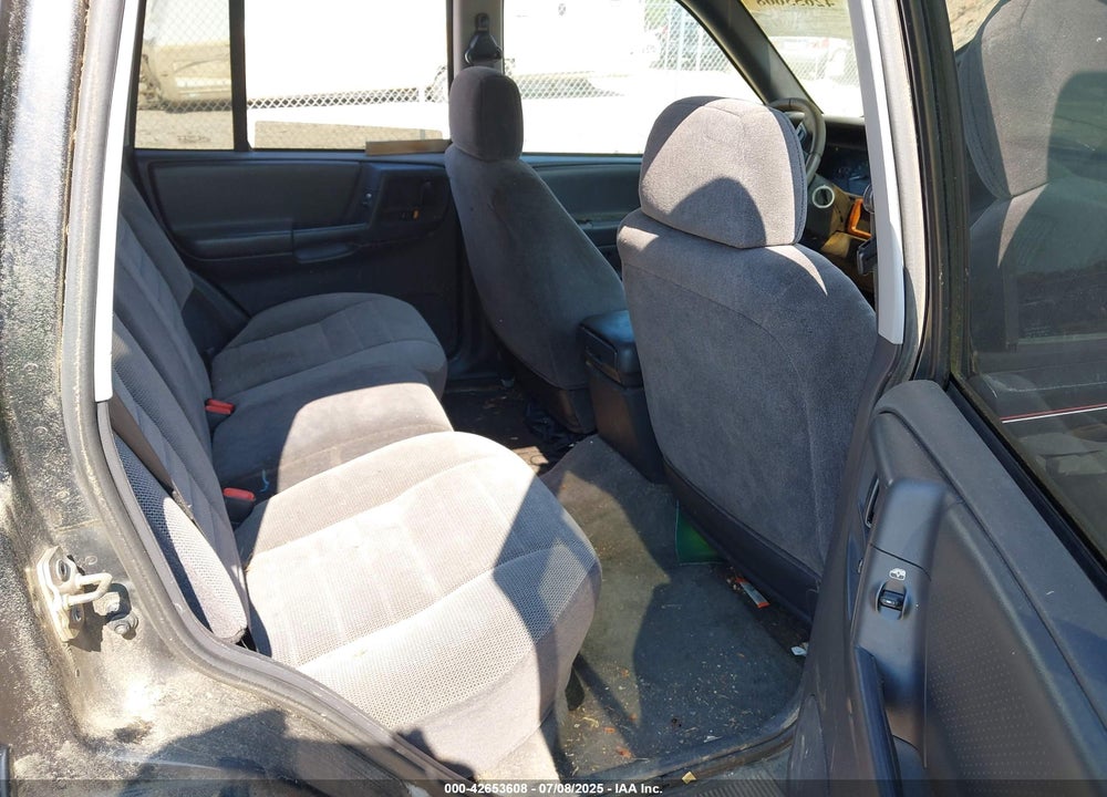 1996 JEEP GRAND CHEROKEE LAREDO VIN: 1J4GZ58SXTC280868