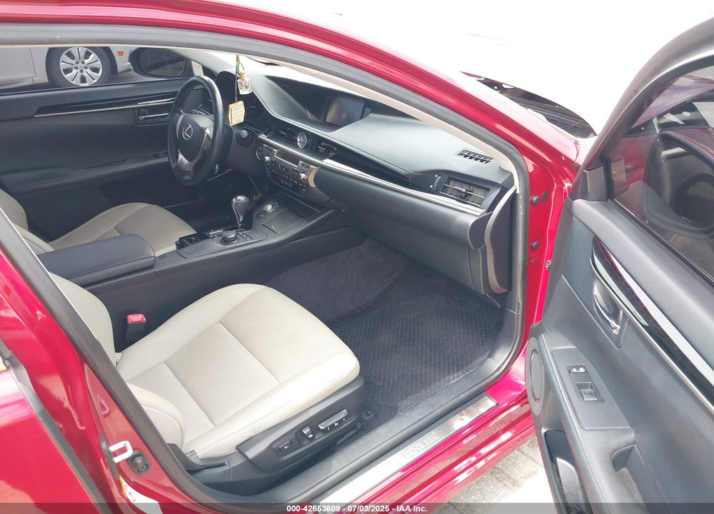 2015 LEXUS ES 350 VIN: JTHBK1GG3F2165466
