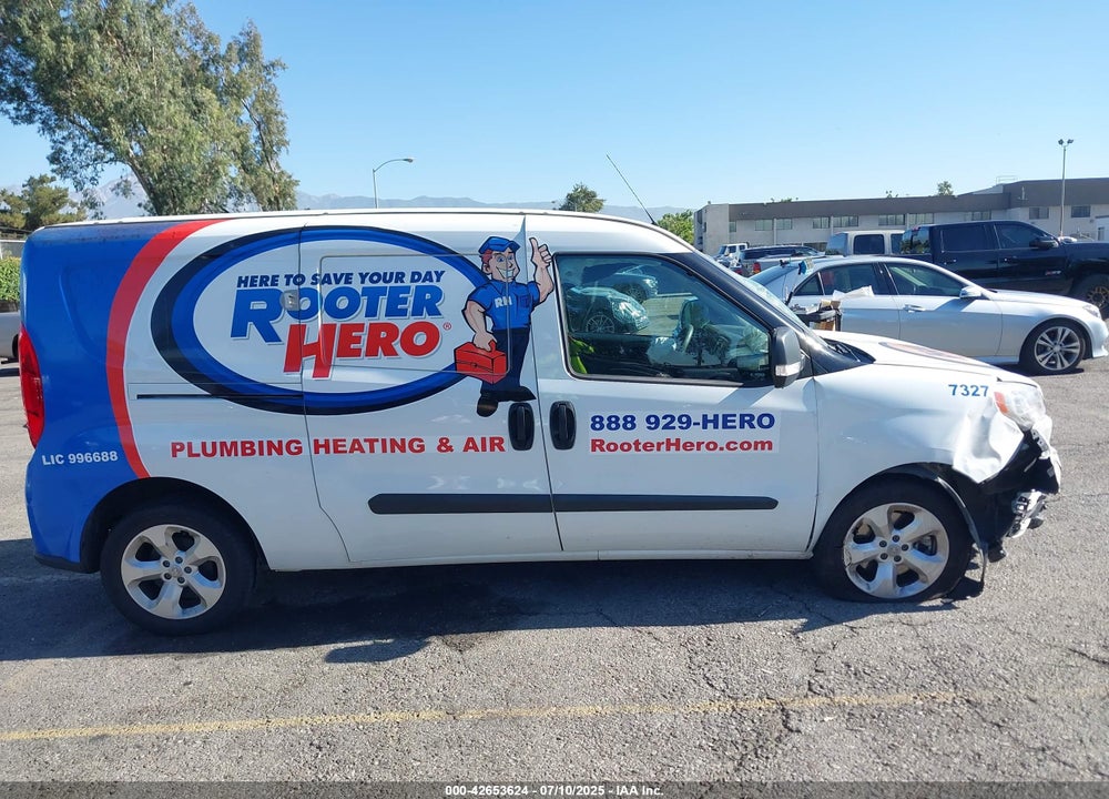 2022 RAM PROMASTER CITY CARGO VAN VIN: ZFBHRFABXN6W17327