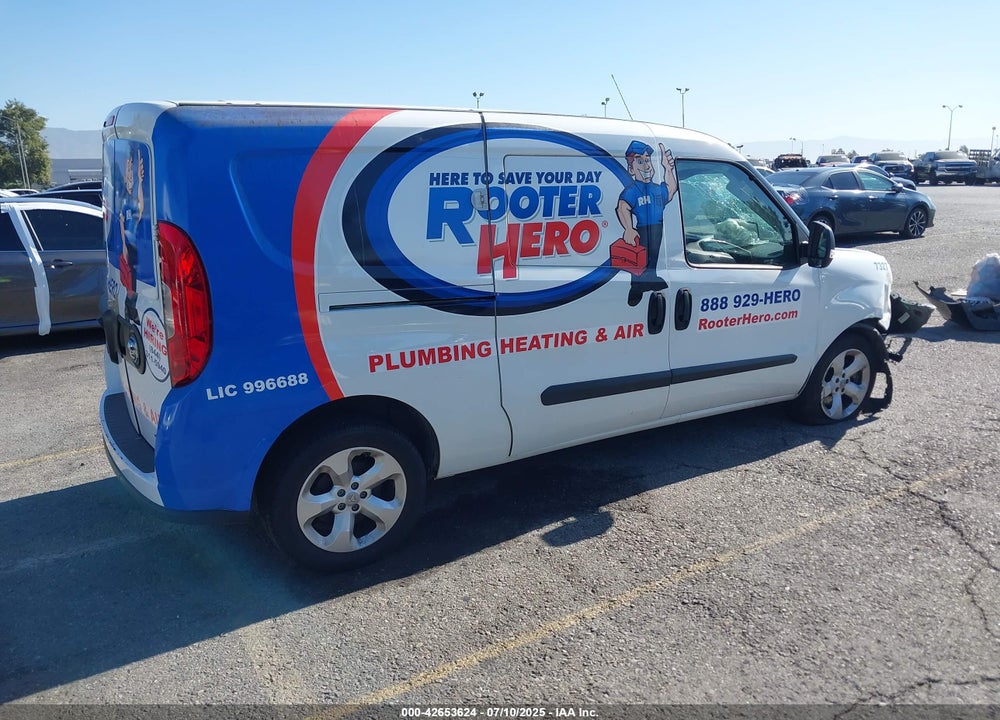 2022 RAM PROMASTER CITY CARGO VAN VIN: ZFBHRFABXN6W17327