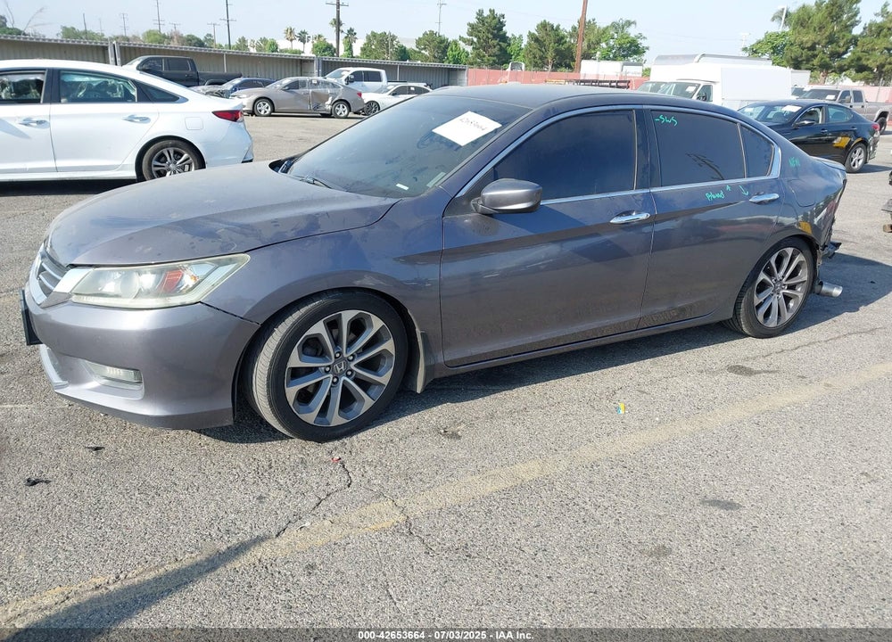 2015 HONDA ACCORD VIN: 1HGCR2F54FA100592