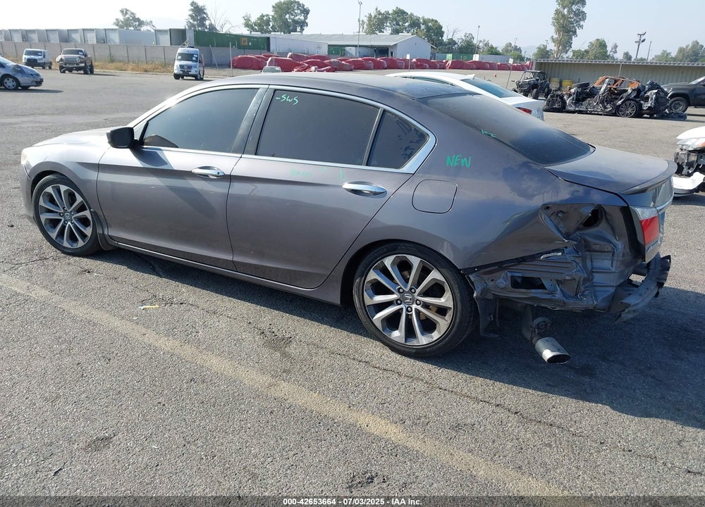 2015 HONDA ACCORD VIN: 1HGCR2F54FA100592