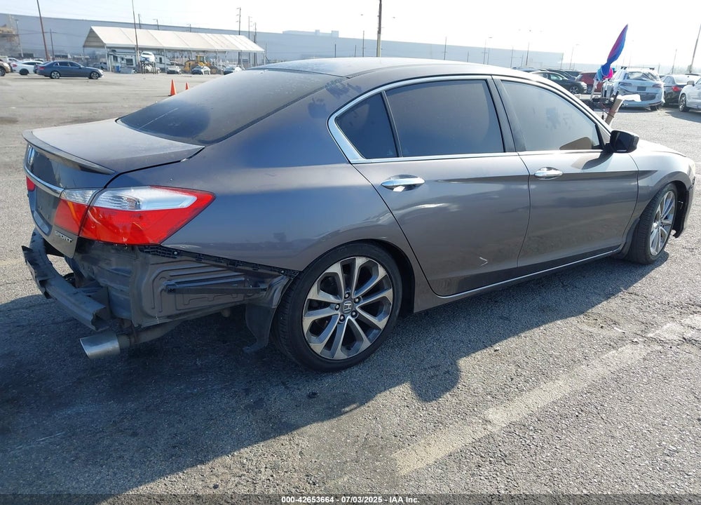 2015 HONDA ACCORD VIN: 1HGCR2F54FA100592
