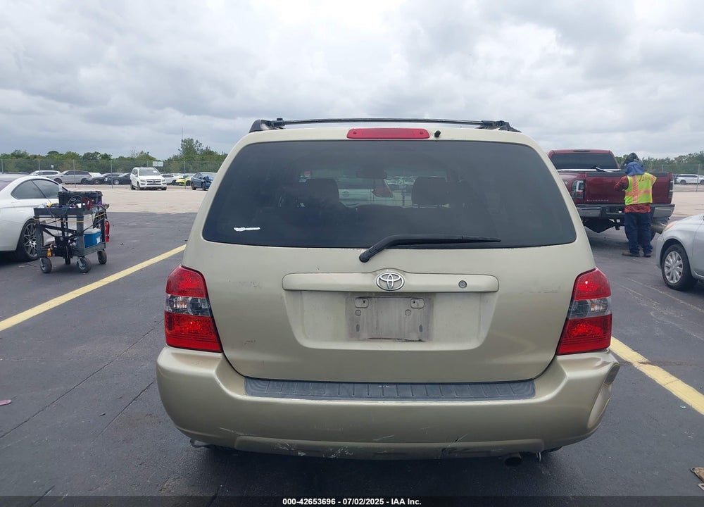 2006 TOYOTA HIGHLANDER VIN: JTEGP21A260102451
