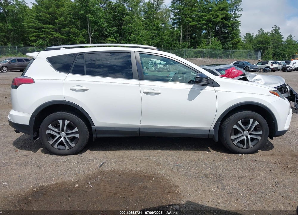2016 TOYOTA RAV4 LE VIN: 2T3BFREV3GW502667