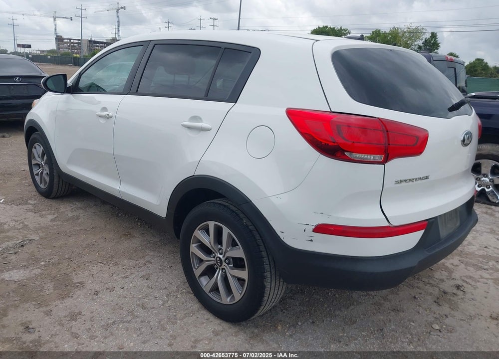 2016 KIA SPORTAGE VIN: KNDPB3AC2G7810508