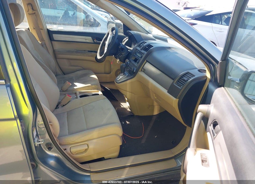 2011 HONDA CR-V LX VIN: JHLRE3H36BC007757
