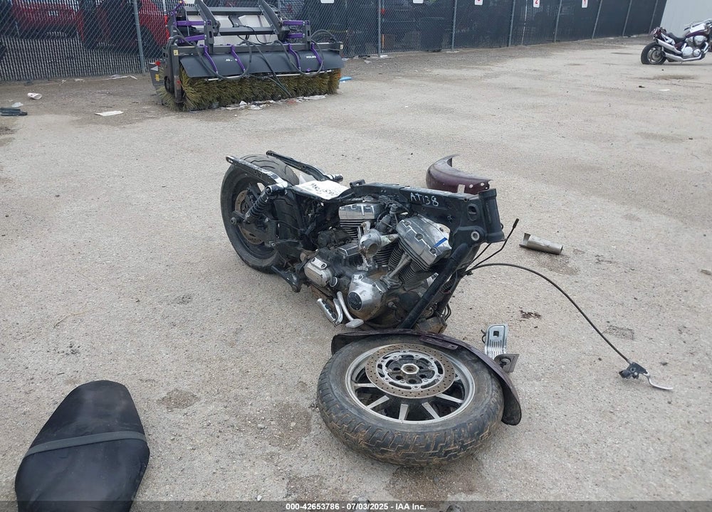 2015 HARLEY-DAVIDSON FXDL DYNA LOW RIDER VIN: 1HD1GNM35FC309809