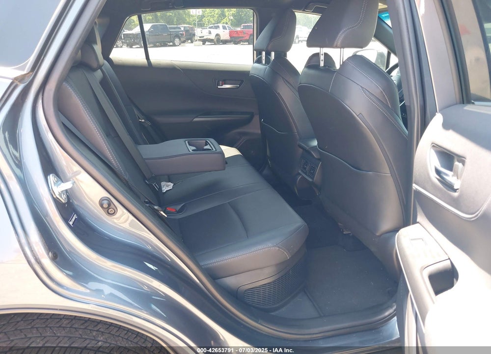 2021 TOYOTA VENZA VIN: JTEAAAAHXMJ044918