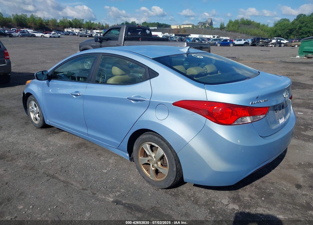 2012 HYUNDAI ELANTRA VIN: KMHDH4AE5CU215491