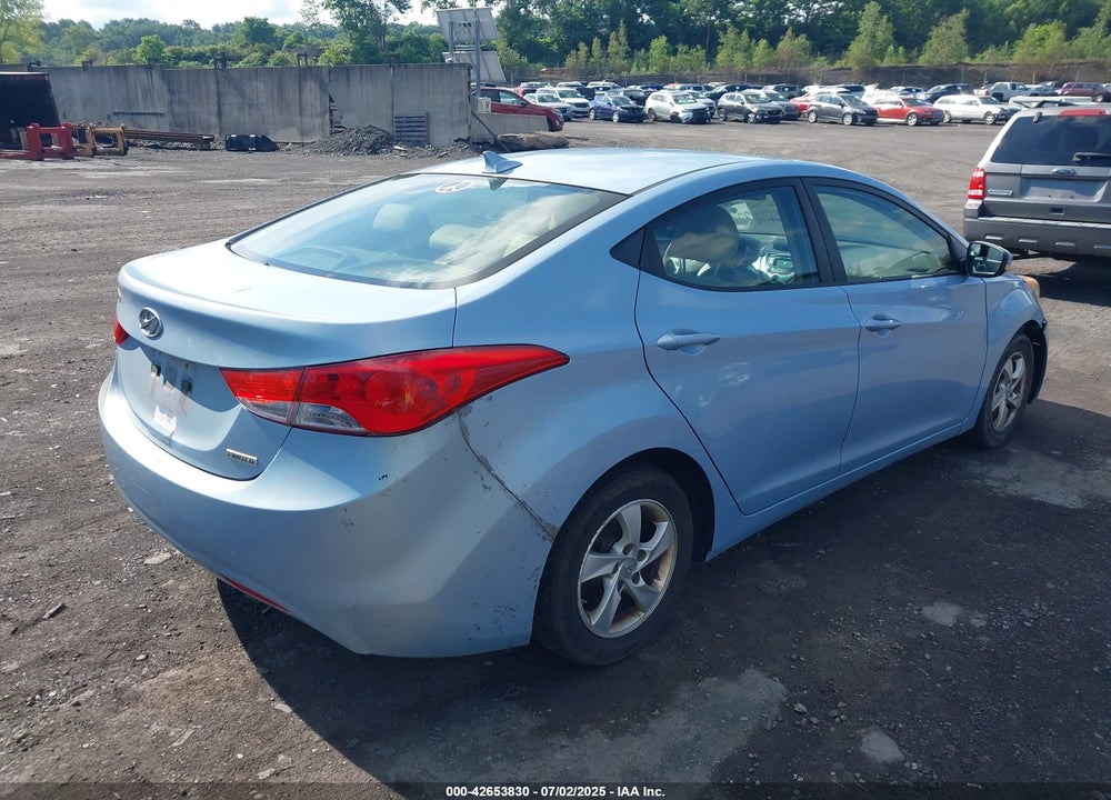 2012 HYUNDAI ELANTRA VIN: KMHDH4AE5CU215491