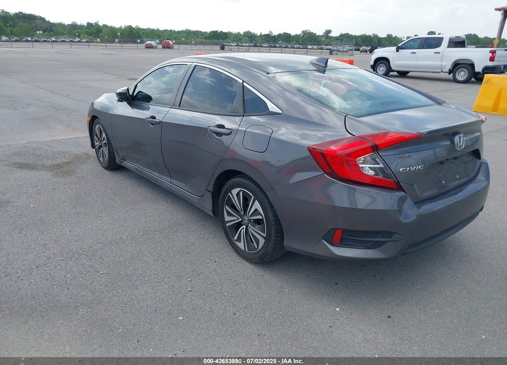 2017 HONDA CIVIC VIN: 19XFC1F30HE004707
