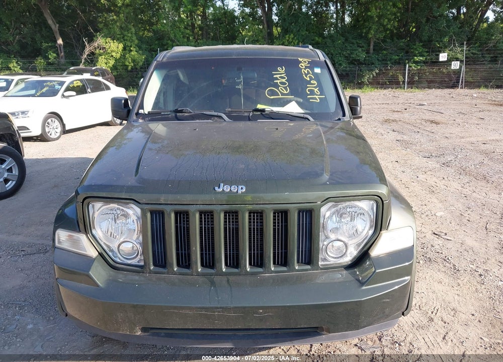 2008 JEEP LIBERTY VIN: 1J8GN28KX8W160633