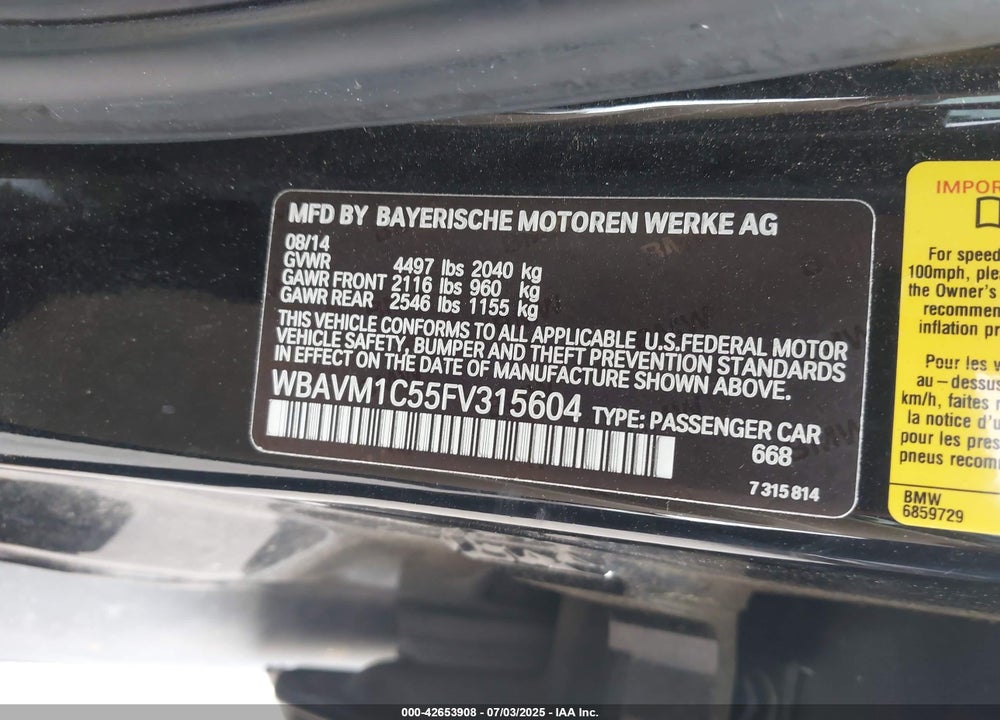 2015 BMW X1 VIN: WBAVM1C55FV315604