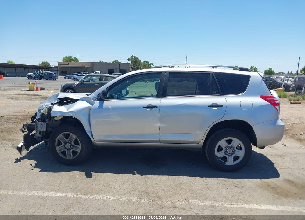 2012 TOYOTA RAV4 VIN: 2T3KF4DV0CW146161