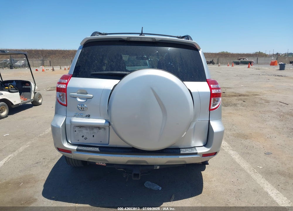 2012 TOYOTA RAV4 VIN: 2T3KF4DV0CW146161