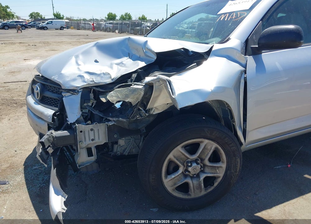 2012 TOYOTA RAV4 VIN: 2T3KF4DV0CW146161