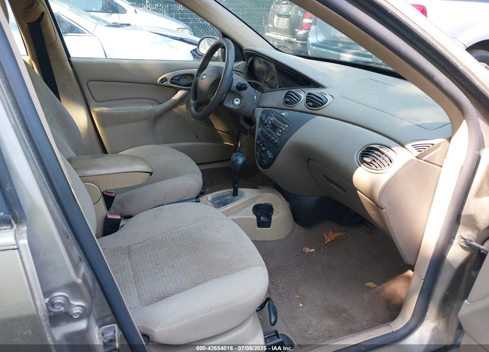 2004 FORD FOCUS SE VIN: 1FAFP36324W186481