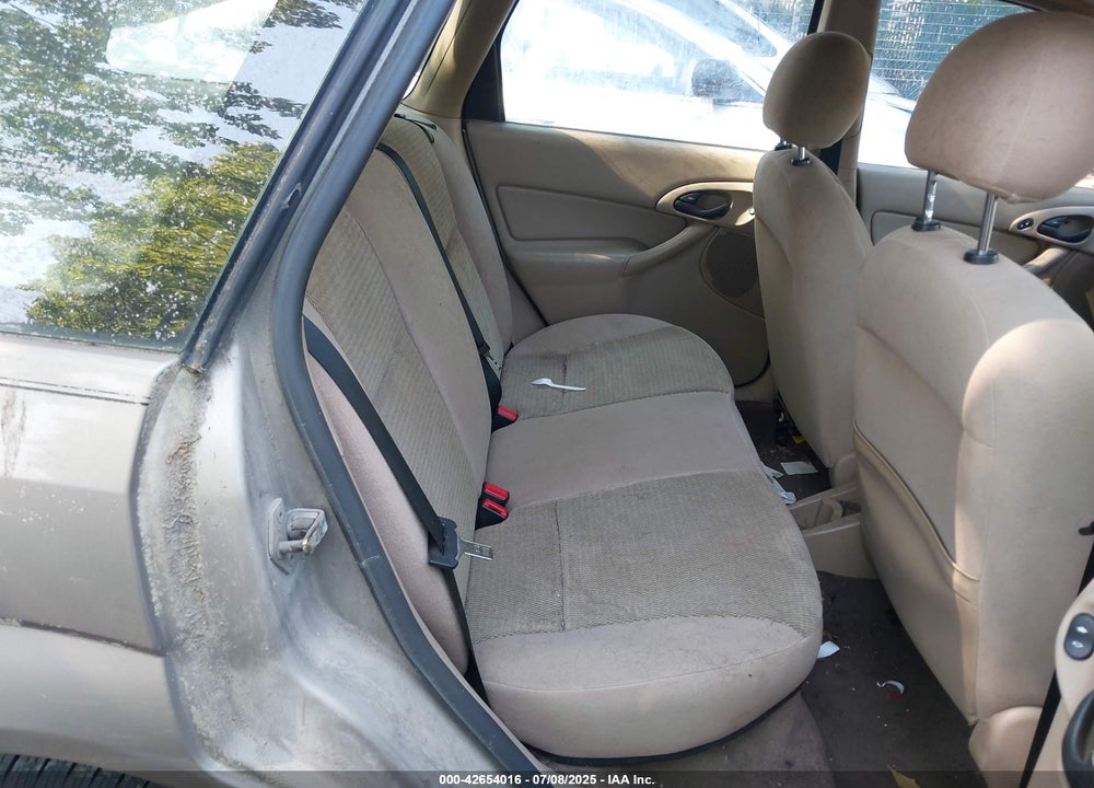 2004 FORD FOCUS SE VIN: 1FAFP36324W186481