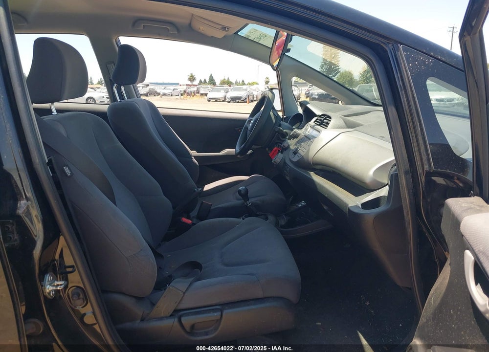 2009 HONDA FIT VIN: JHMGE87279S040825