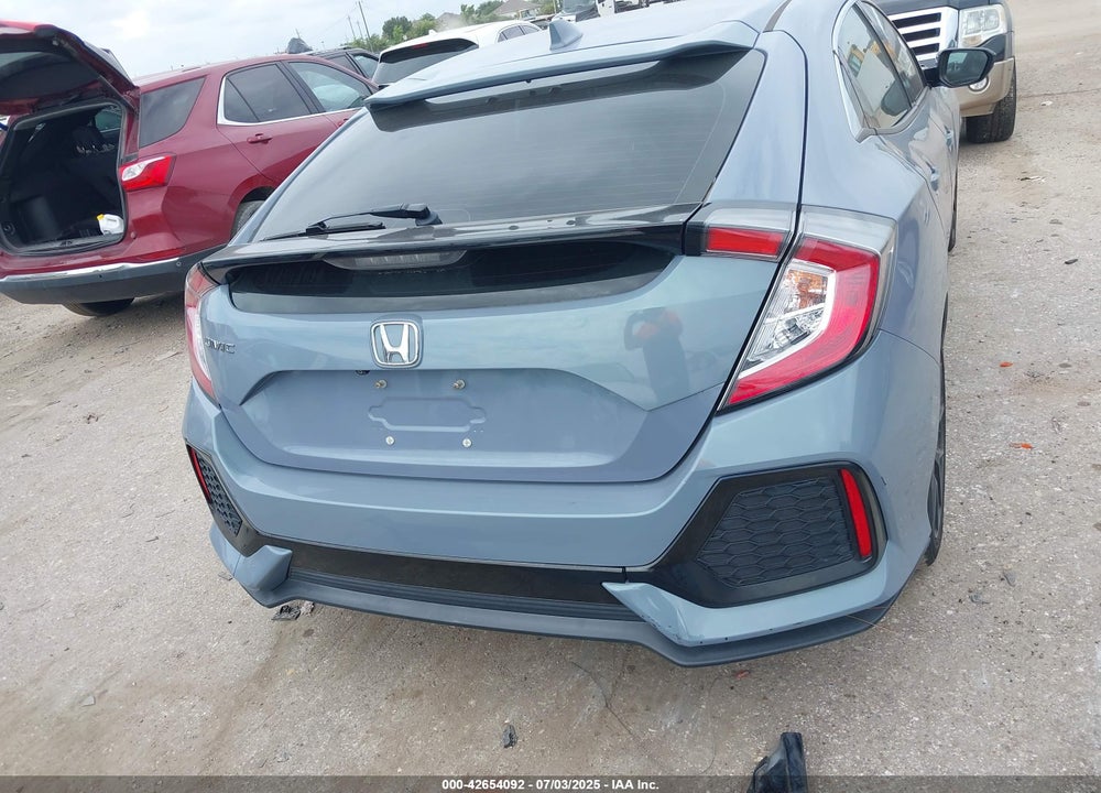 2019 HONDA CIVIC VIN: SHHFK7H37KU415797