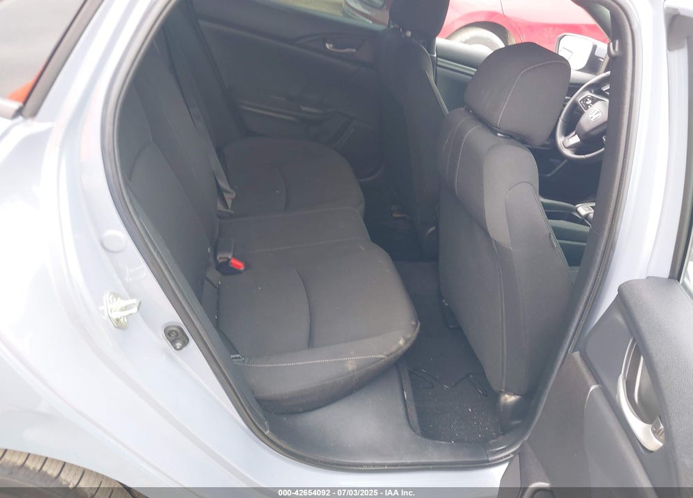 2019 HONDA CIVIC VIN: SHHFK7H37KU415797