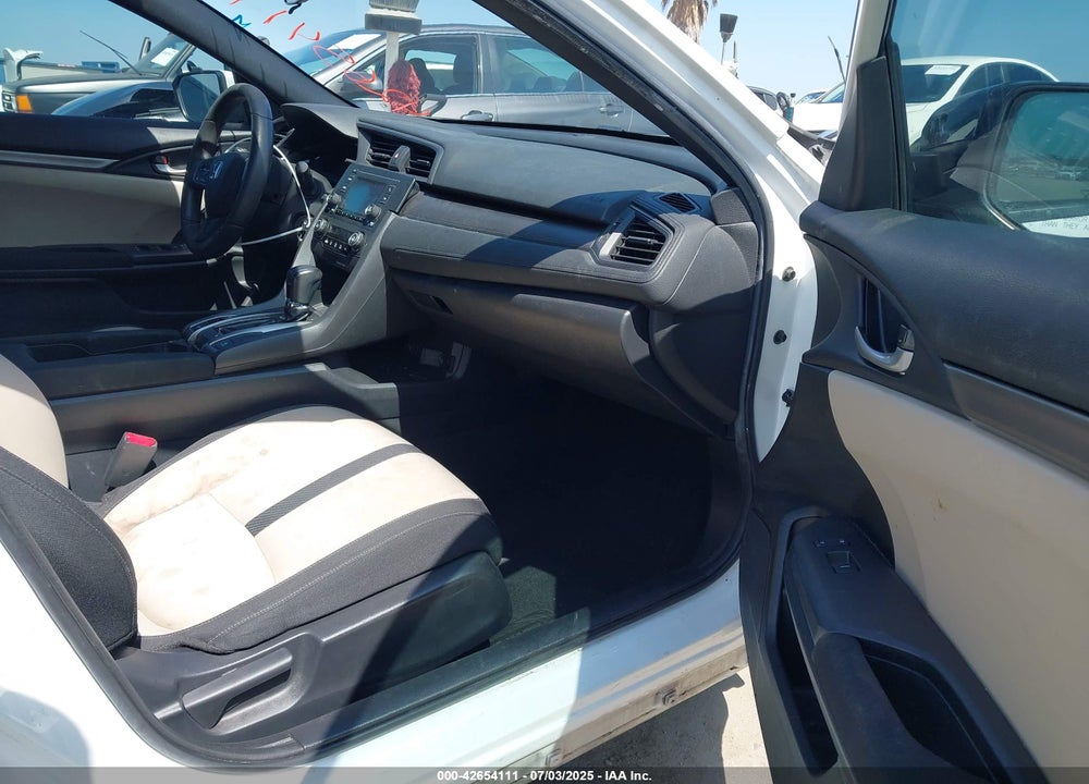 2018 HONDA CIVIC VIN: SHHFK7H20JU401729
