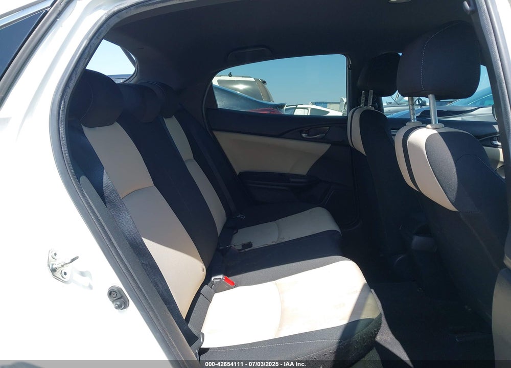 2018 HONDA CIVIC VIN: SHHFK7H20JU401729