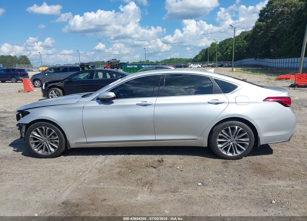 2016 HYUNDAI GENESIS VIN: KMHGN4JE1GU117425