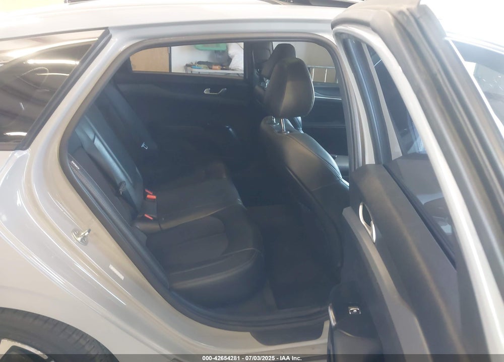 2021 KIA K5 GT LINE VIN: 5XXG64J23MG072495