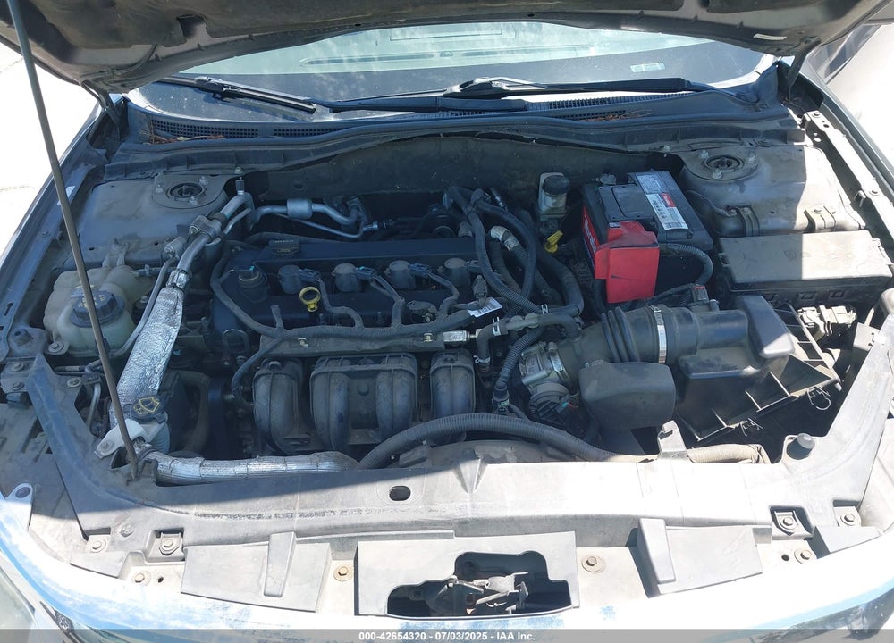 2011 FORD FUSION VIN: 3FAHP0HA0BR323839