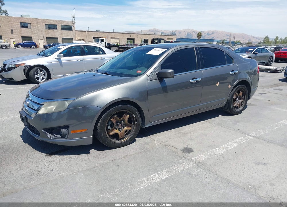 2011 FORD FUSION VIN: 3FAHP0HA0BR323839