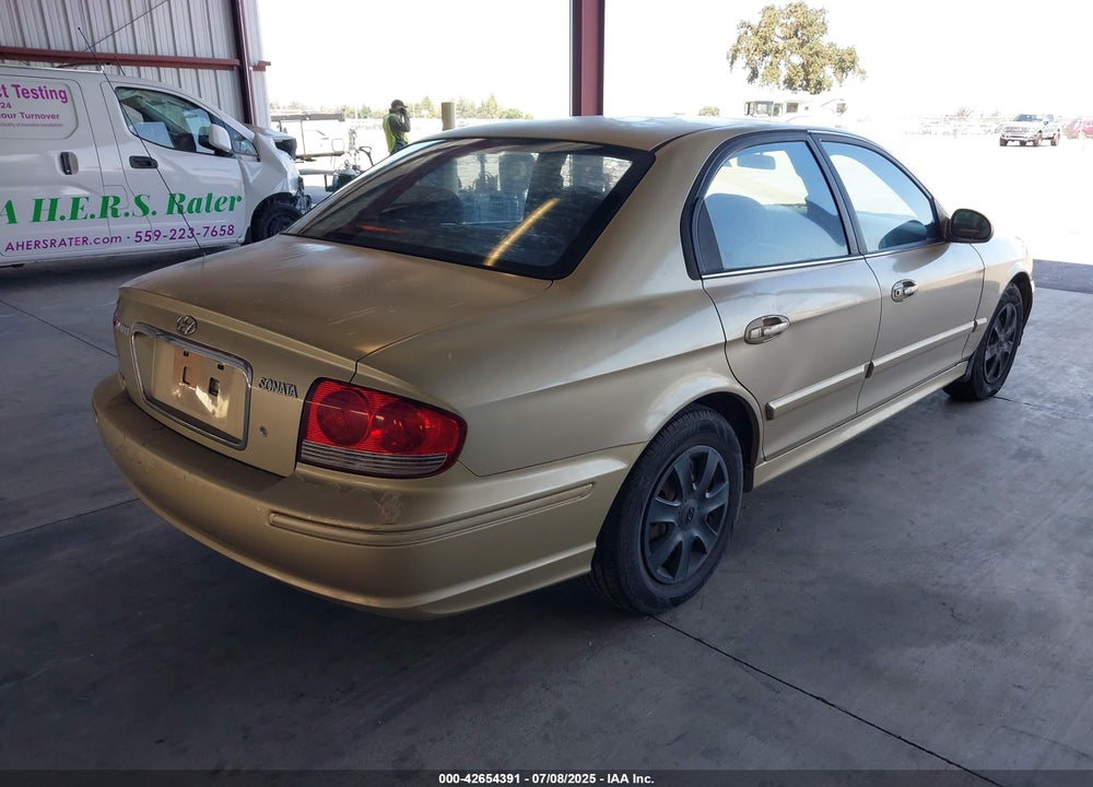 2004 HYUNDAI SONATA VIN: KMHWF25SX4A918297