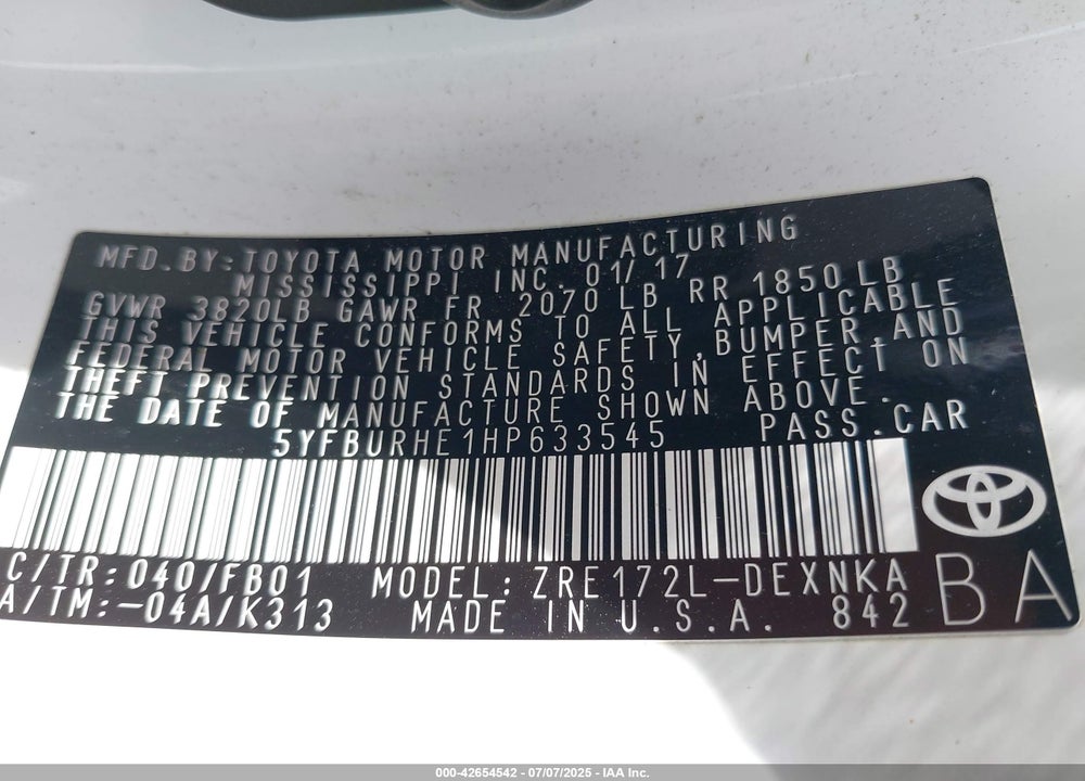 2017 TOYOTA COROLLA VIN: 5YFBURHE1HP633545