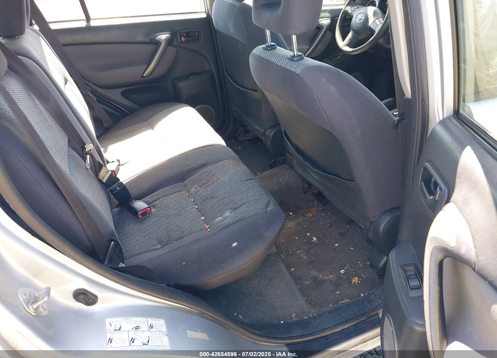 2004 TOYOTA RAV4 VIN: JTEGD20V140044763