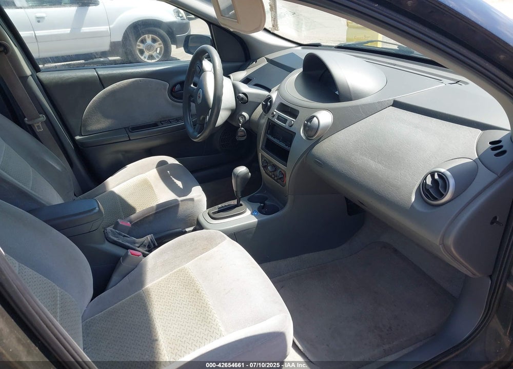 2007 SATURN ION VIN: 1G8AL55FX7Z106137
