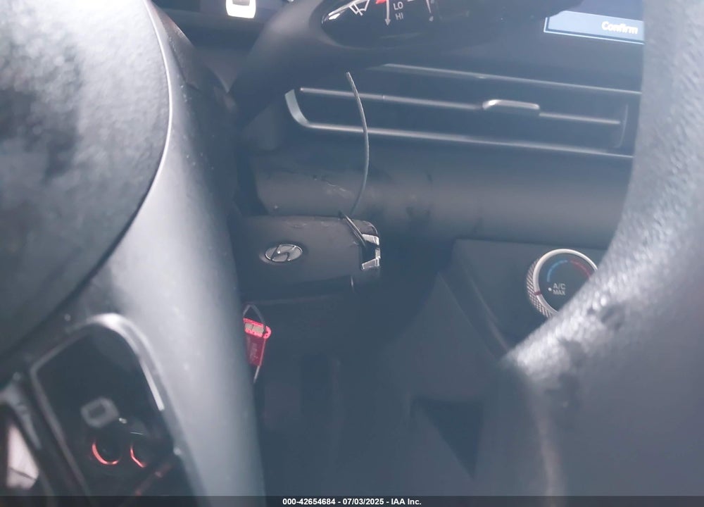 2021 HYUNDAI ELANTRA VIN: KMHLL4AG9MU195548