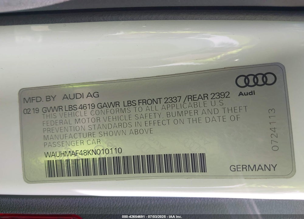 2019 AUDI A4 VIN: WAUHMAF48KN010110