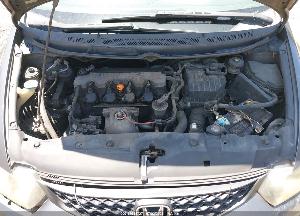 2011 HONDA CIVIC VIN: 2HGFG1B6XBH513057
