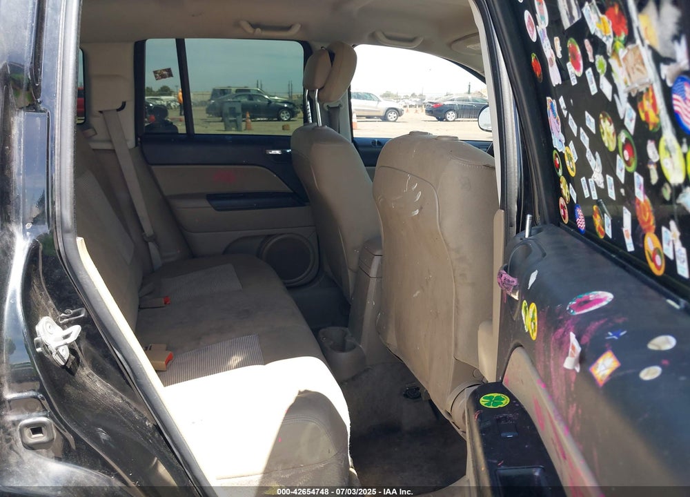 2014 JEEP COMPASS VIN: 1C4NJCBA4ED602314