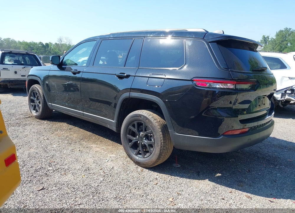 2024 JEEP GRAND CHEROKEE L ALTITUDE 4X4 VIN: 1C4RJKAGXR8591271