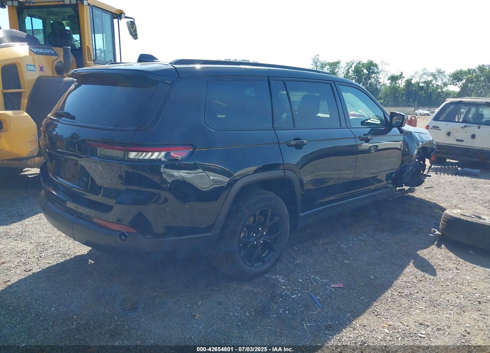 2024 JEEP GRAND CHEROKEE L ALTITUDE 4X4 VIN: 1C4RJKAGXR8591271