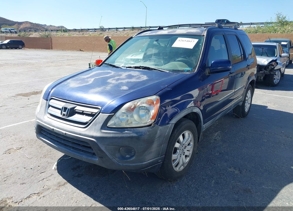 2005 HONDA CR-V EX VIN: JHLRD78835C008312