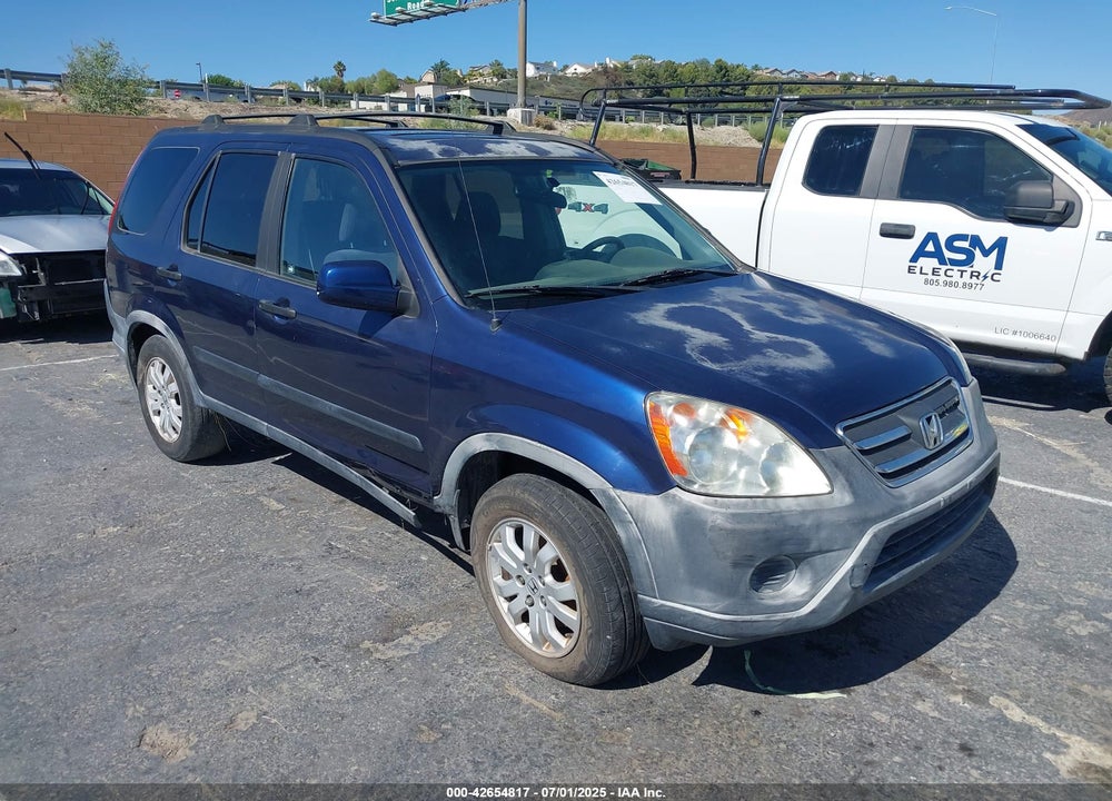 2005 HONDA CR-V EX VIN: JHLRD78835C008312