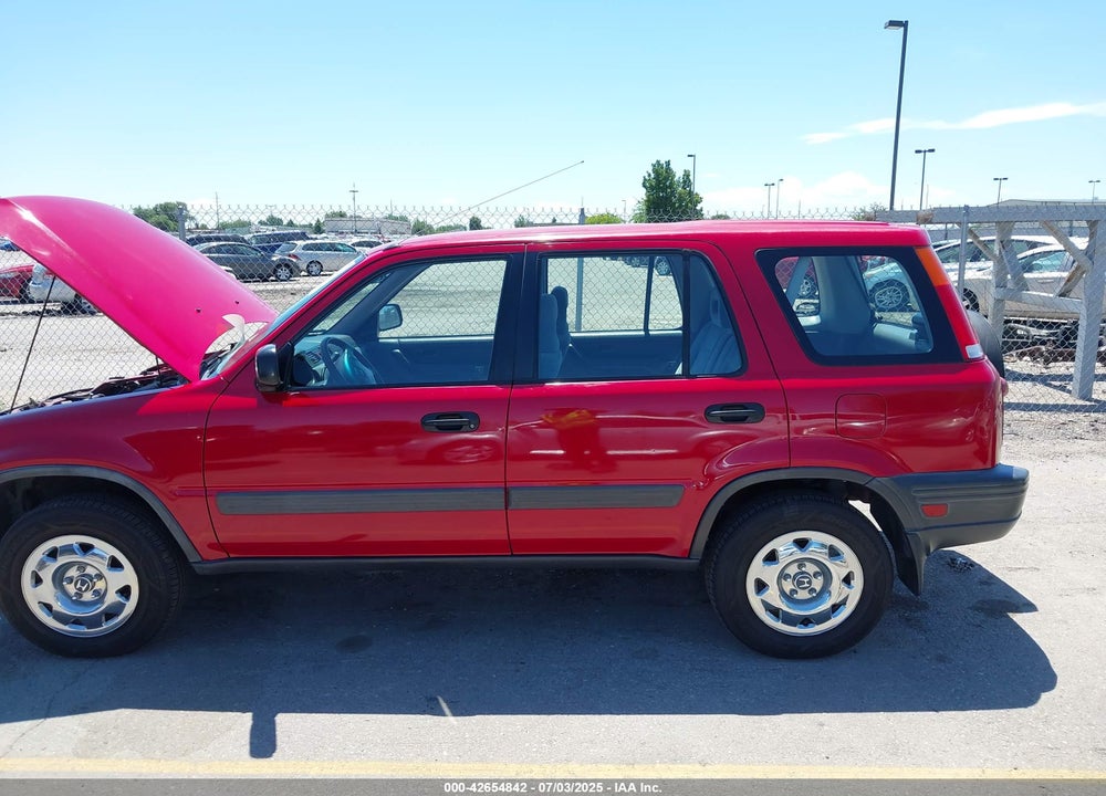 1998 HONDA CR-V LX VIN: JHLRD1843WC048966