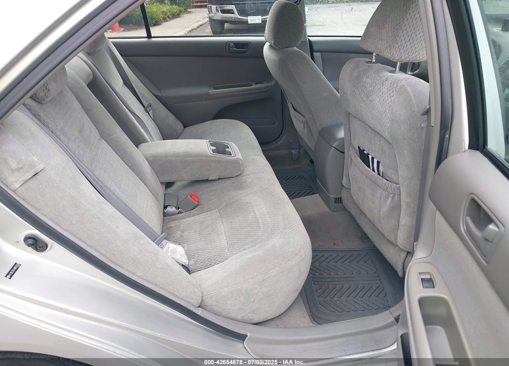 2004 TOYOTA CAMRY LE VIN: 4T1BE32K14U857478