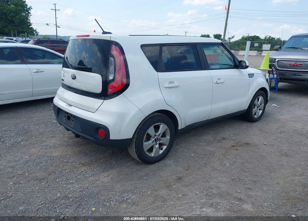 2017 KIA SOUL VIN: KNDJN2A26H7438123