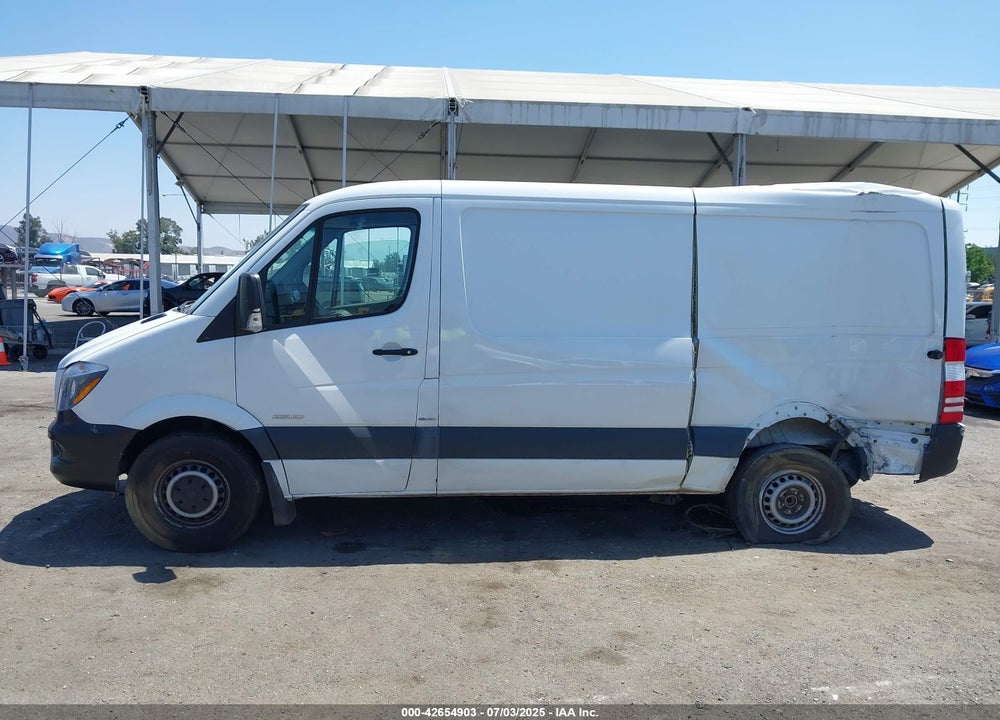 2015 MERCEDES-BENZ SPRINTER 2500 VIN: WD3PE7DCXF5983742